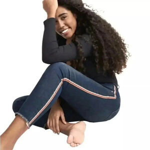 Abercrombie & Fitch Simone High Rise Ankle Jeans Women’s Size 31/12 Side Stripes